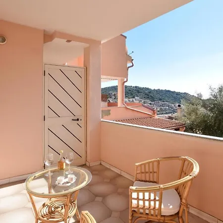 2 Bedroom Awesome In